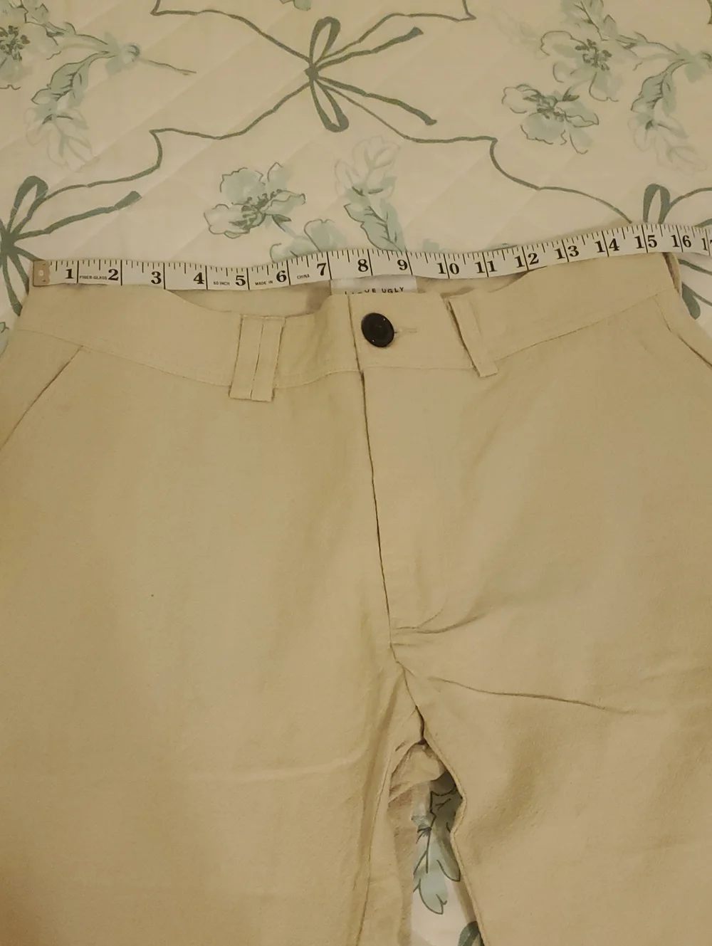 I LOVE UGLY Slim Kobe Pant in Bone Men's Size Medium Like New